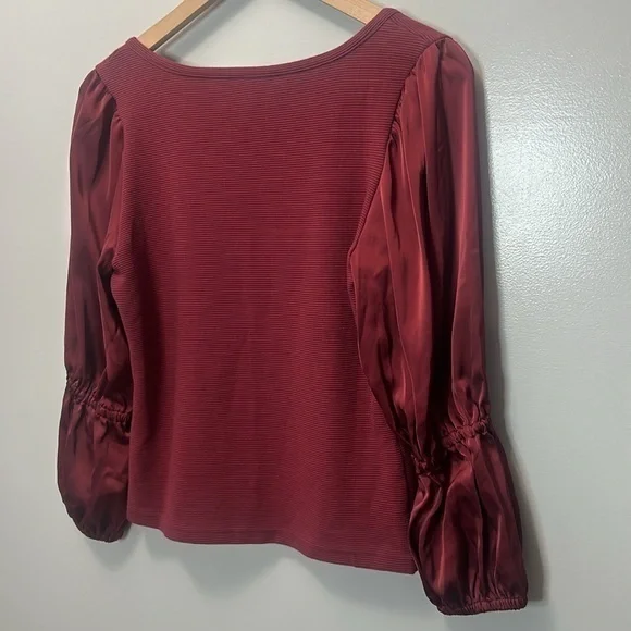 "NWT"Maeve | Anthropologie Burgundy Tiered Satin Sleeve Ribbed Knit Blouse -Sz.S - Picture 11 of 12